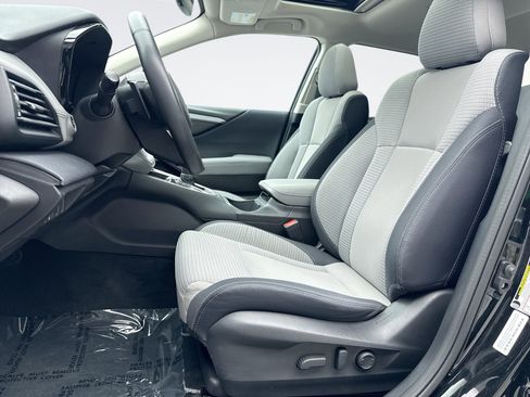 Used 2023 Subaru Outback Premium AWD/4WD image 11