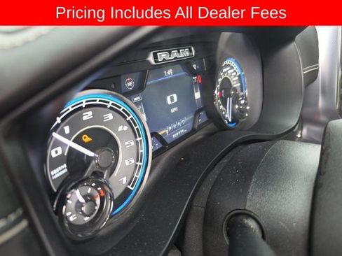 Used 2020 RAM 1500 Limited w/ Black Appearance Package AWD/4WD image 12