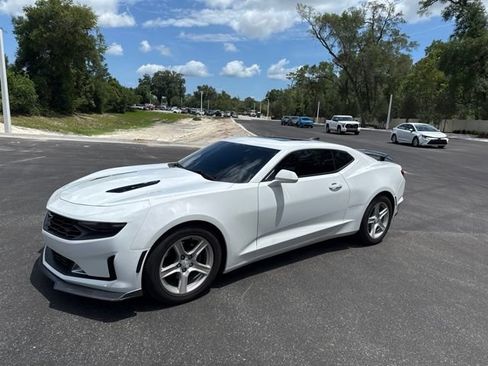 Used 2023 Chevrolet Camaro LT RWD image 1