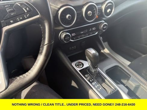 Used 2021 Nissan Sentra SV FWD image 18