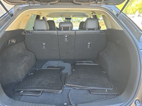 Used 2018 MAZDA CX-5 Touring FWD image 12