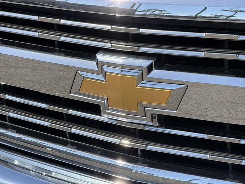 Used 2019 Chevrolet Silverado 2500 LTZ w/ Duramax Plus Package AWD/4WD image 28