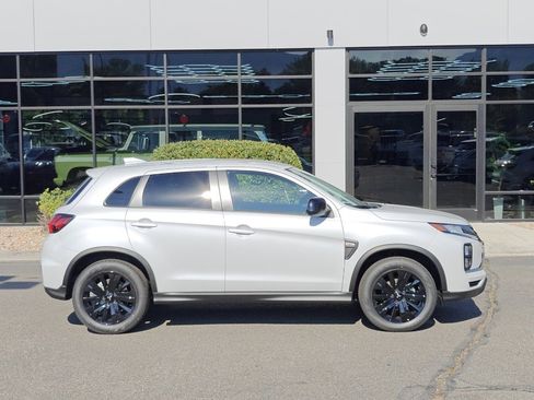 New 2025 Mitsubishi Outlander Sport LE image 8