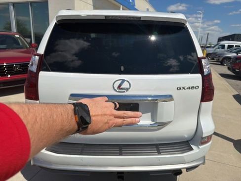 Used 2019 Lexus GX 460 Premium image 5