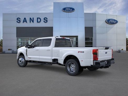 New 2026 Ford F450 XLT w/ XLT Premium Package image 4