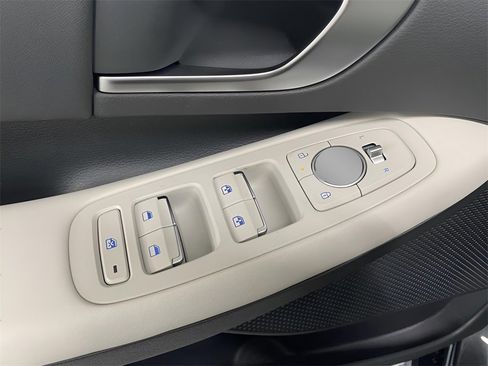 Used 2025 Hyundai Sonata SEL image 22