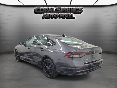 Used 2025 Honda Accord SE image 4
