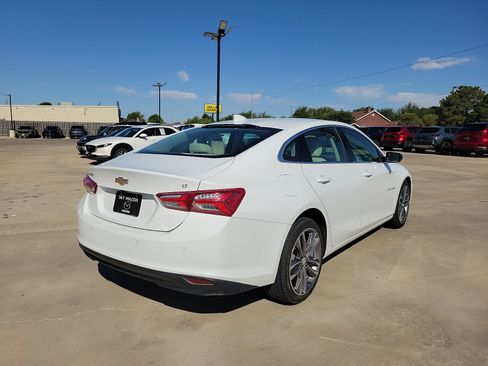 Used 2024 Chevrolet Malibu LT FWD image 7