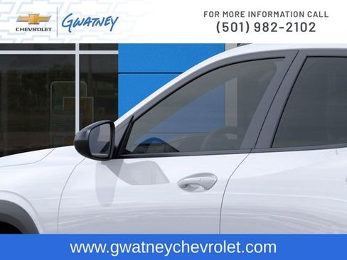 New 2026 Chevrolet Trax LT image 12