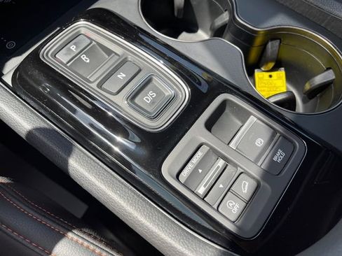 Used 2025 Honda Pilot TrailSport image 35