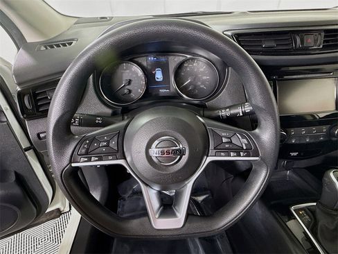 Certified 2021 Nissan Rogue Sport S image 19