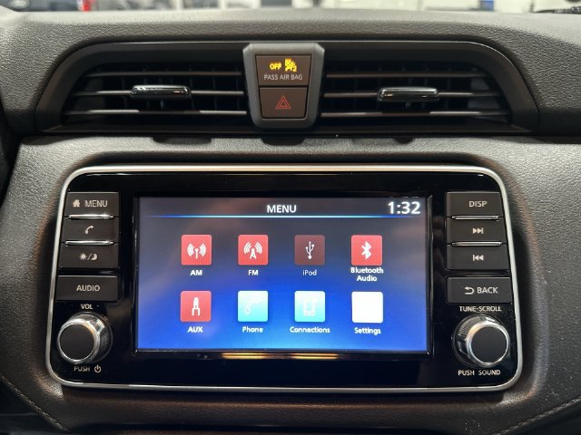 Used 2024 Nissan Versa S w/ Trunk Package FWD image 16