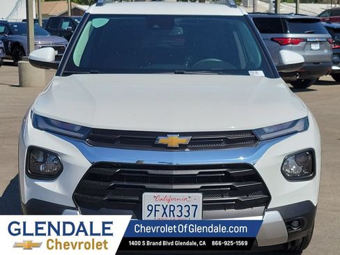 Certified 2023 Chevrolet TrailBlazer LT w/ Convenience Package FWD image 16