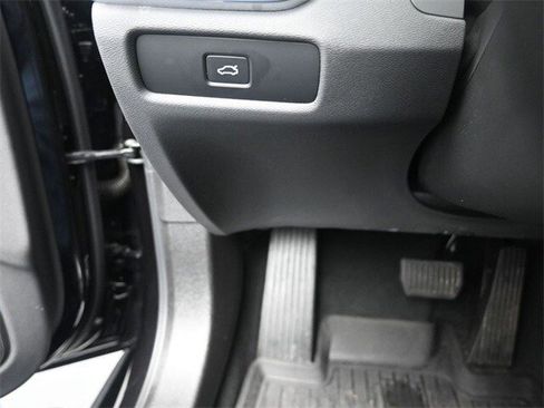 Certified 2024 Volvo S60 B5 Plus image 16