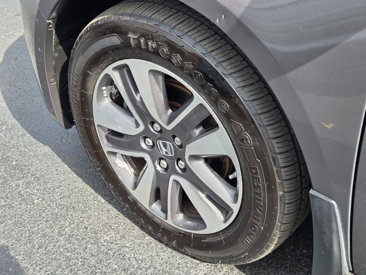 Used 2014 Honda Odyssey Touring image 11