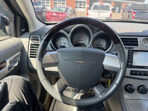 Used 2008 Chrysler Sebring Limited FWD image 34