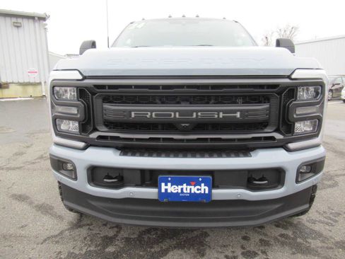 Used 2024 Ford F250 Lariat w/ Lariat Ultimate Package image 2
