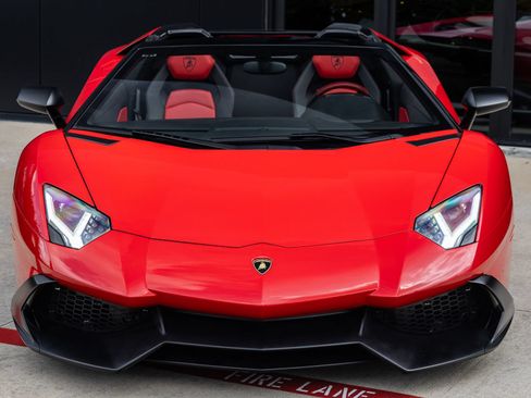 Used 2014 Lamborghini Aventador LP 720-4 50th Anniversario AWD/4WD image 5