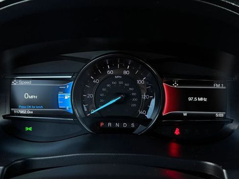 Used 2018 Ford Explorer XLT w/ Equipment Group 201A FWD image 55
