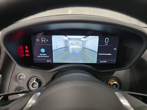 Used 2023 McLaren GT RWD image 12