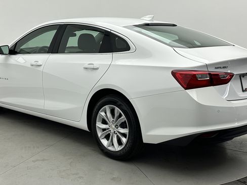 Used 2025 Chevrolet Malibu LT image 4