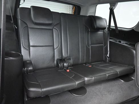 Used 2020 GMC Yukon XL SLT image 46