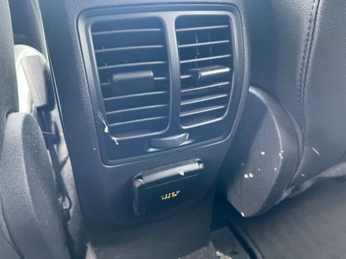 Used 2015 Ford Escape SE w/ SE Chrome Package image 10