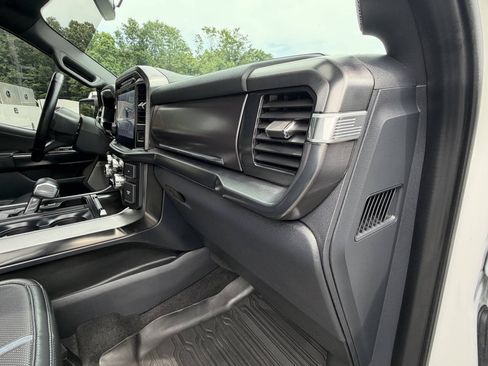 Used 2024 Ford F150 Platinum AWD/4WD image 46