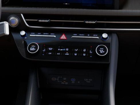 New 2025 Hyundai Sonata Limited image 16