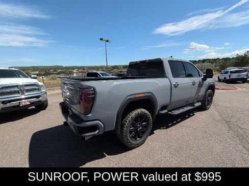Used 2024 GMC Sierra 2500 AT4 w/ Technology Package AWD/4WD image 6