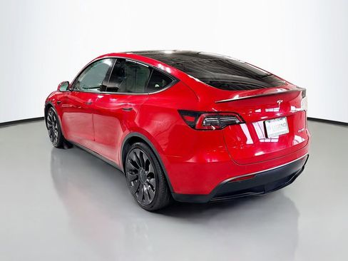 Used 2021 Tesla Model Y Performance image 9