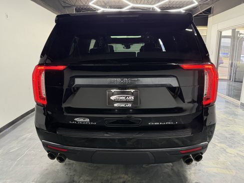 Used 2023 GMC Yukon XL Denali Ultimate w/ LPO, Floor Liner Package image 10