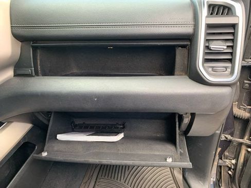 Used 2019 RAM 1500 Laramie AWD/4WD image 23