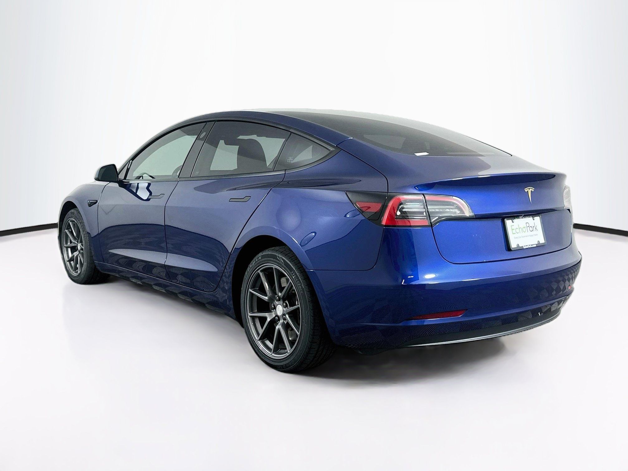Used 2023 Tesla Model 3 Standard Range RWD image 5