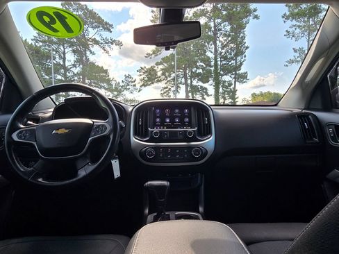 Certified 2019 Chevrolet Colorado LT w/ LT Convenience Package AWD/4WD image 12