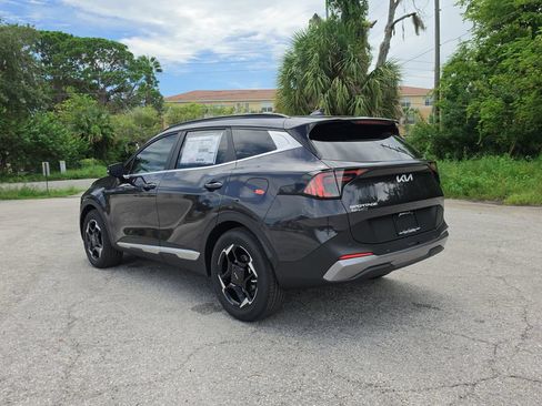 New 2027 Kia Sportage EX FWD image 6