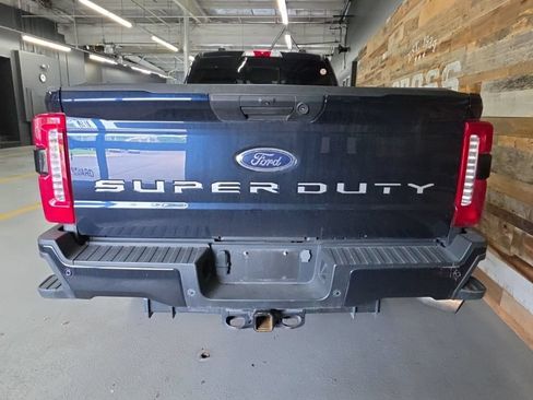 Used 2023 Ford F250 XL w/ STX Appearance Package AWD/4WD image 5