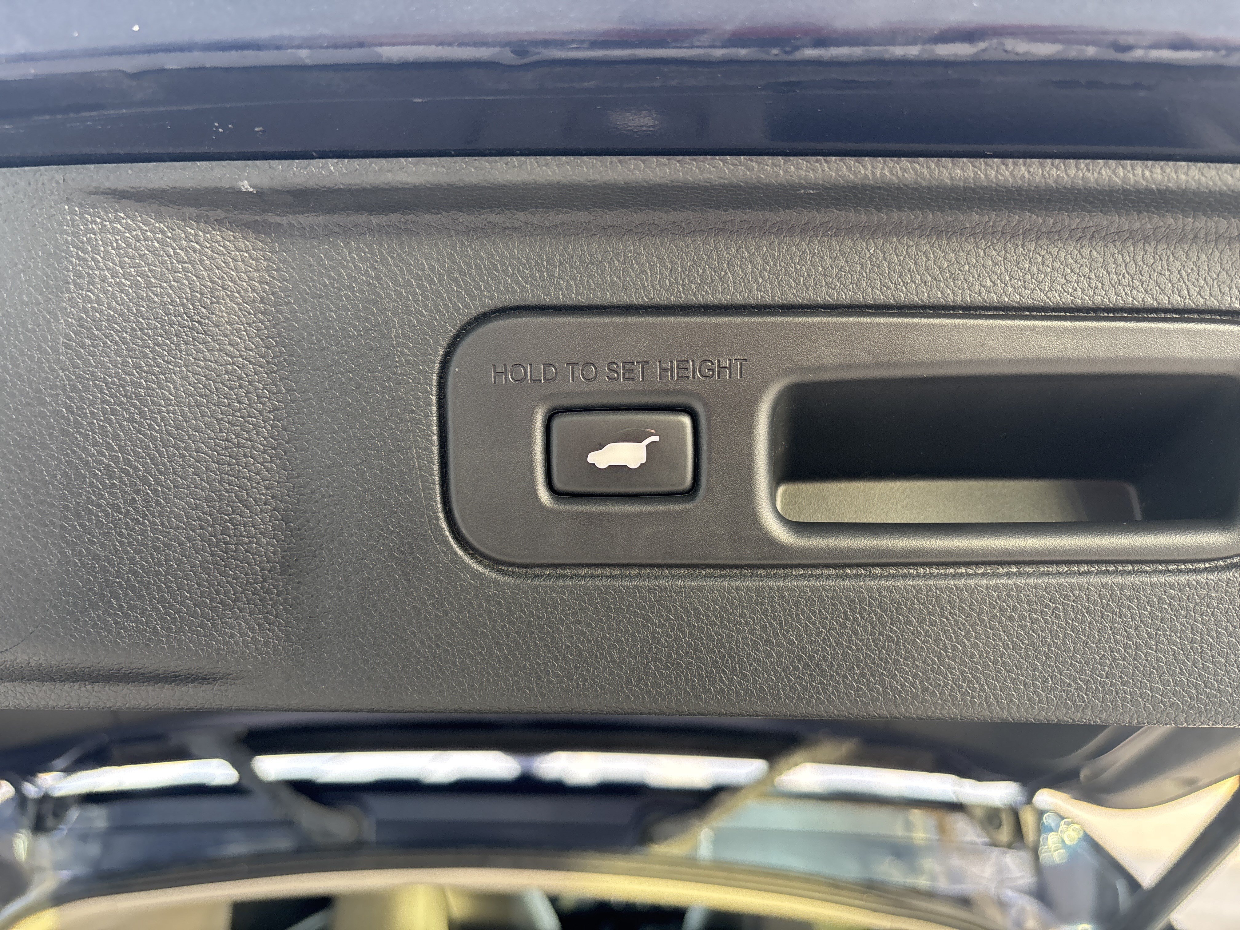 Used 2025 Honda Pilot EX-L image 32