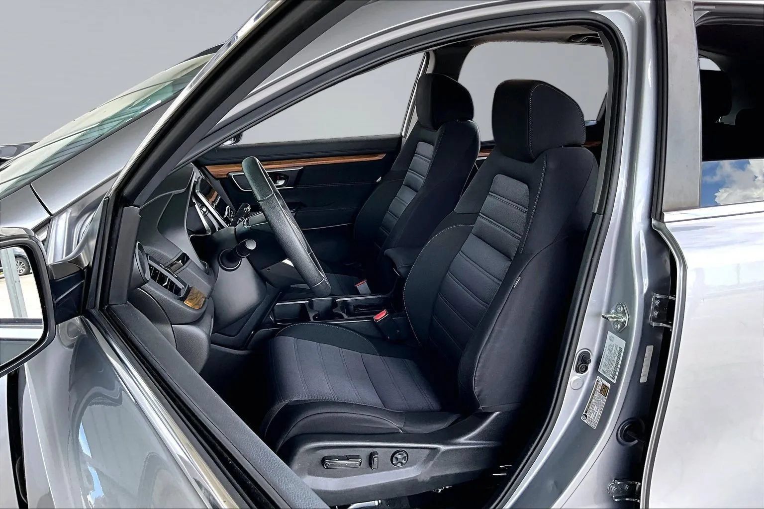Used 2020 Honda CR-V EX image 18