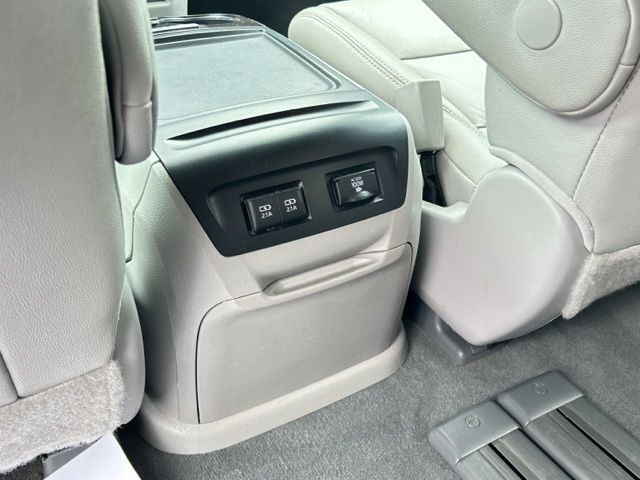 Used 2020 Toyota Sienna XLE FWD image 24