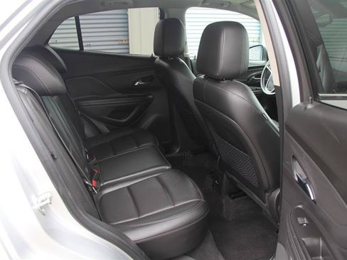 Used 2019 Buick Encore Essence AWD/4WD image 20