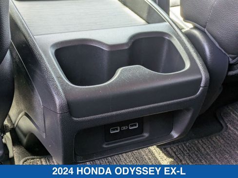 Used 2024 Honda Odyssey EX-L image 32