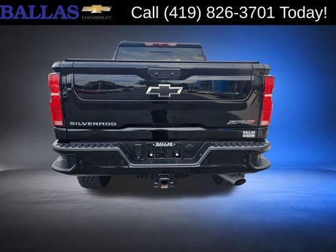 Certified 2025 Chevrolet Silverado 2500 ZR2 AWD/4WD image 4