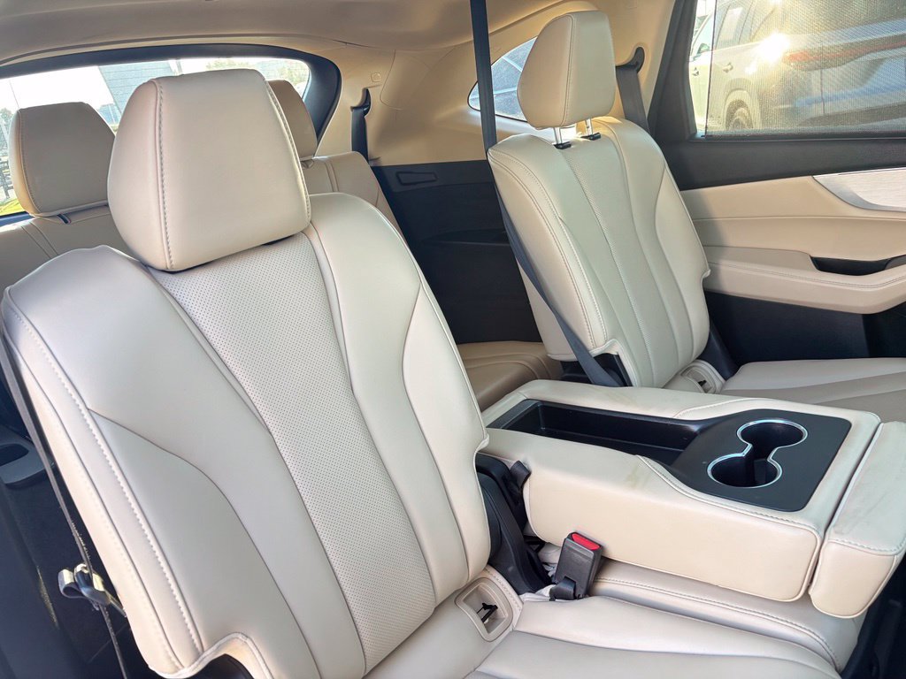 Certified 2023 Acura MDX w/ Technology Package AWD/4WD image 24
