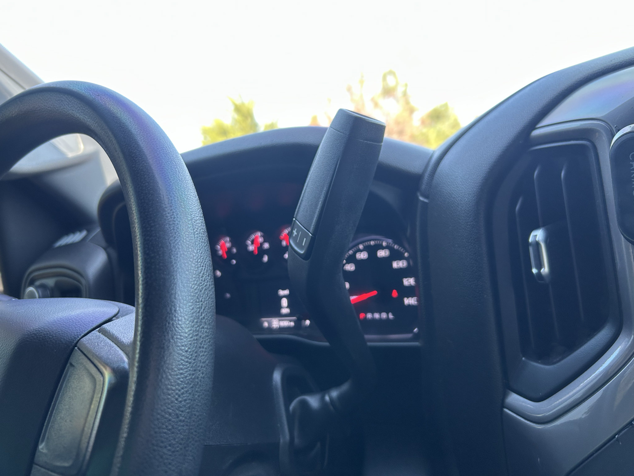 Used 2022 Chevrolet Silverado 2500 Custom w/ Custom Value Package AWD/4WD image 17