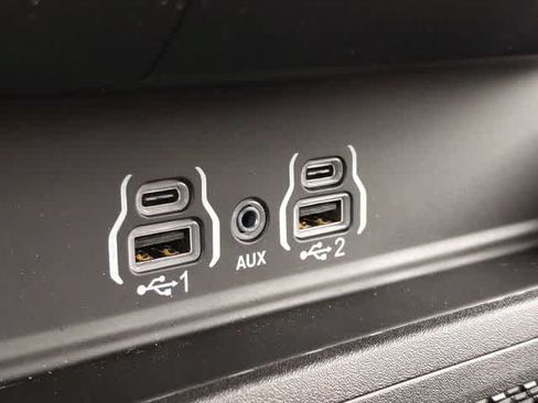 Used 2025 RAM 1500 Big Horn AWD/4WD image 31