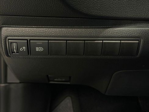 New 2026 Toyota Corolla SE FWD image 15