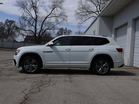 Used 2019 Volkswagen Atlas SEL R-Line image 4