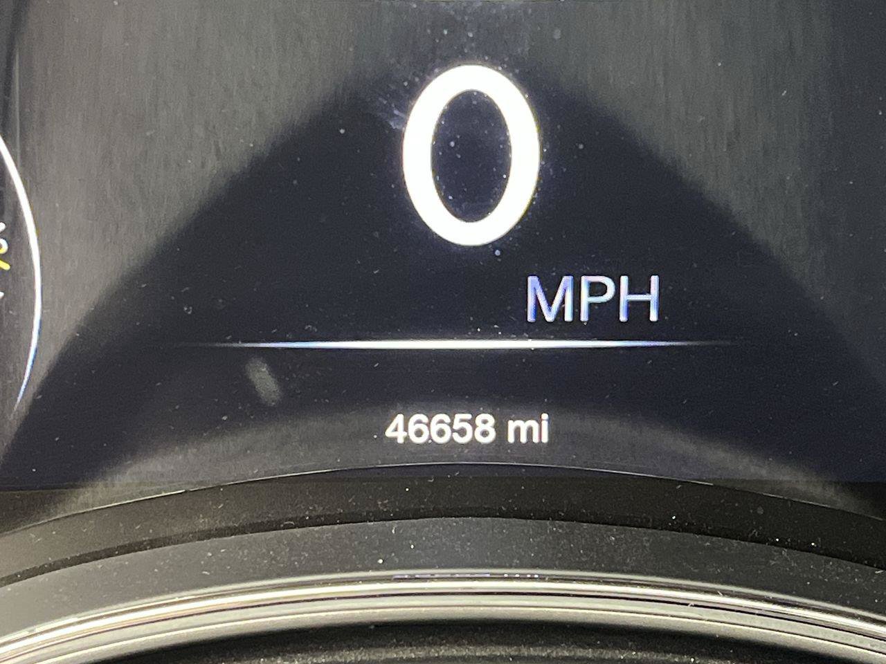 Used 2019 Jeep Grand Cherokee Overland AWD/4WD image 16
