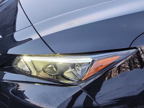 Used 2023 Nissan Leaf SV Plus image 9